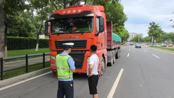 全市严查酒醉驾等行为！潮州交警开展夏季攻坚行动